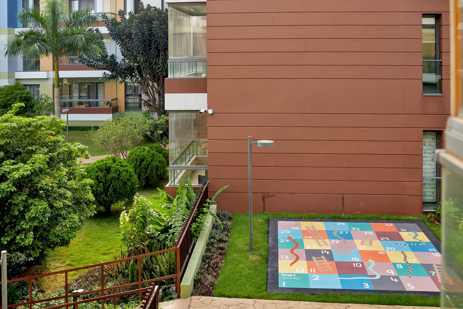 Modern Cantonments Studio | Pool • Fast WiFi • Near Airport 5