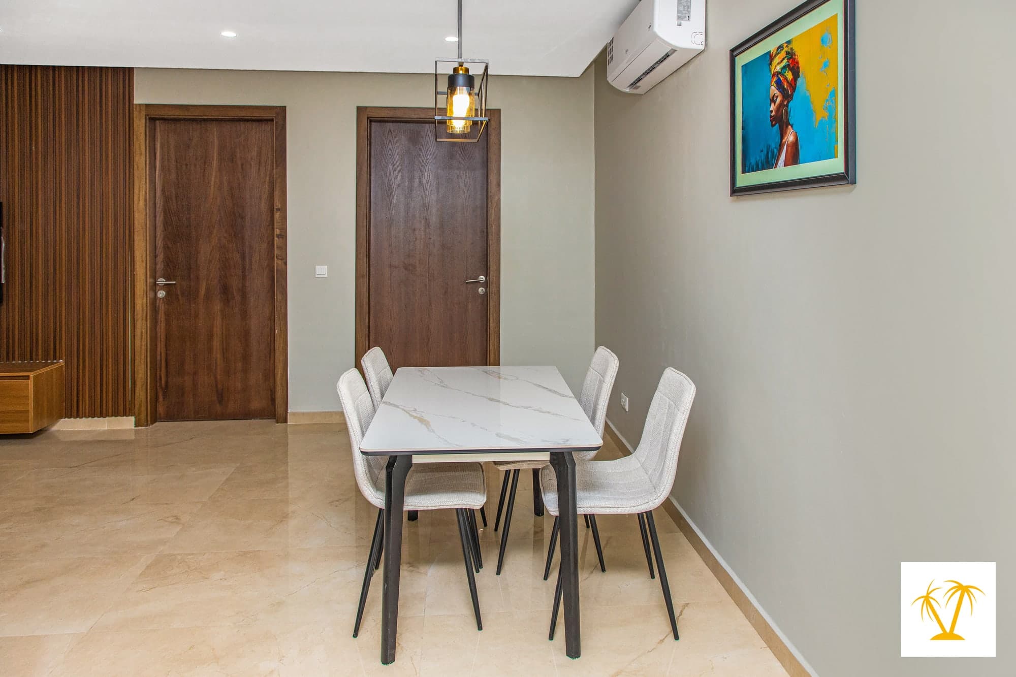 Modern 2BR in Osu + Pool & Fast WiFi 3