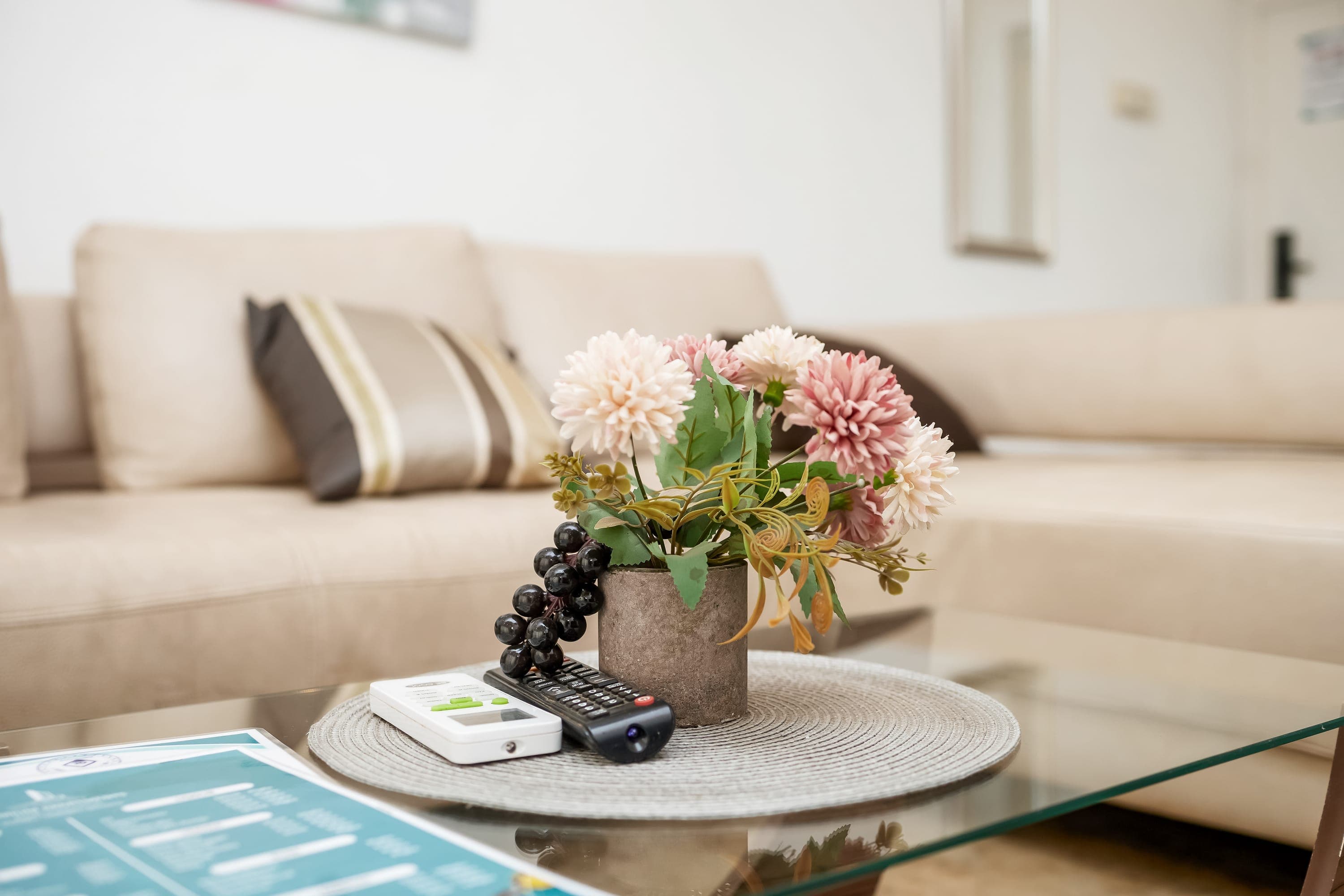 Modern 1BR East Legon Hills | Fast WiFi • AC • Near Airport 5